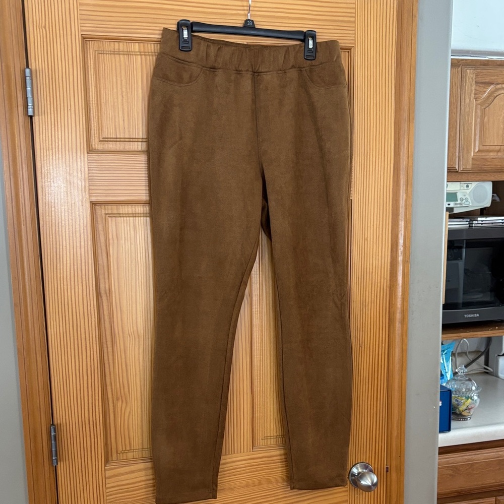 NWOT Falls Creek pull on pants 14